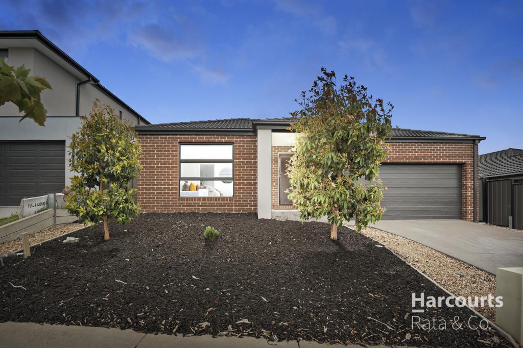 10 DANY RD, PAKENHAM, VIC 3810