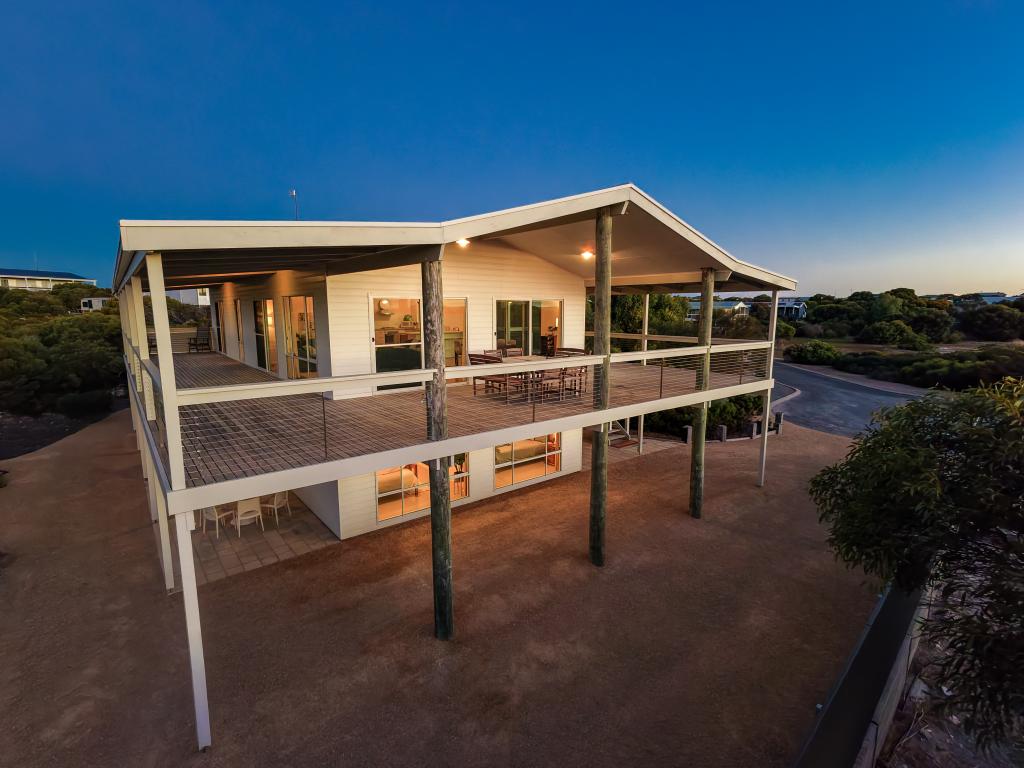 12 Eucalyptus Ct, Marion Bay, SA 5575
