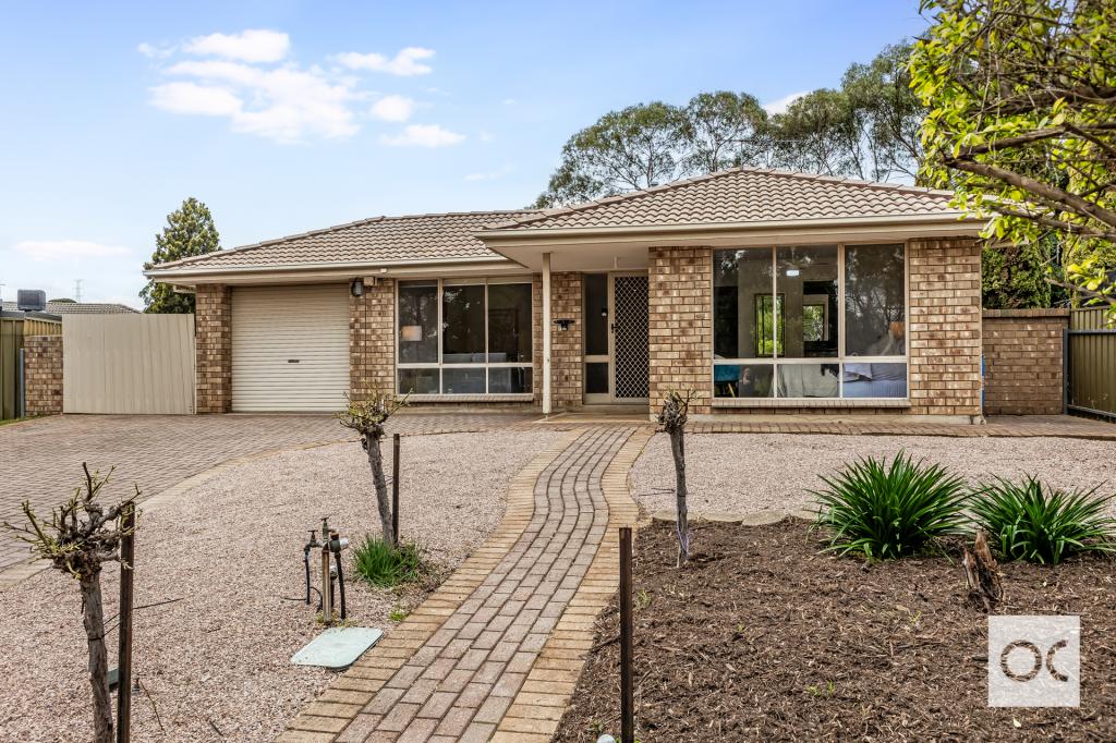 11 Brisbane Dr, Salisbury Heights, SA 5109