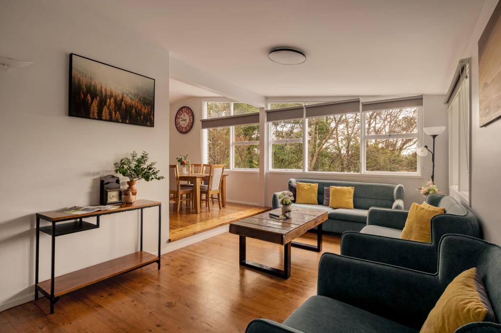 54 Shortland St, Wentworth Falls, NSW 2782