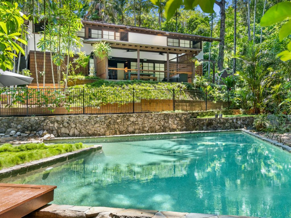 1a Stuart St, Edge Hill, QLD 4870