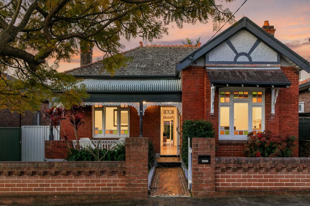 11 Albermarle St, Marrickville, NSW 2204