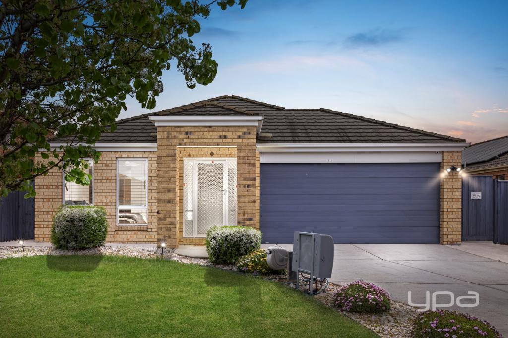 8 Mint Pl, Point Cook, VIC 3030