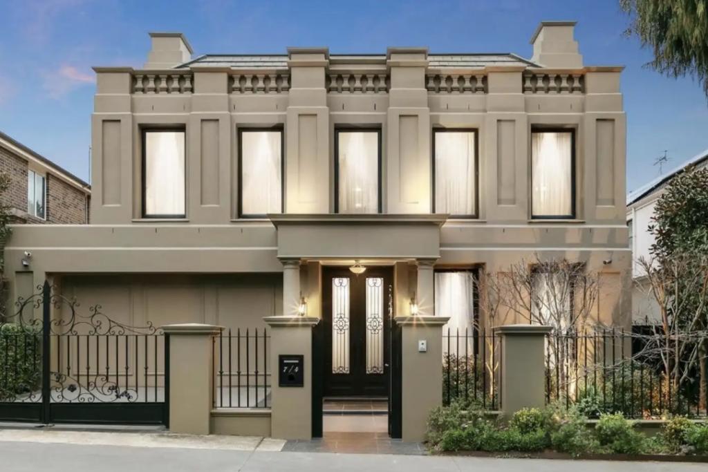 Contact agent for address, HAWTHORN EAST, VIC 3123