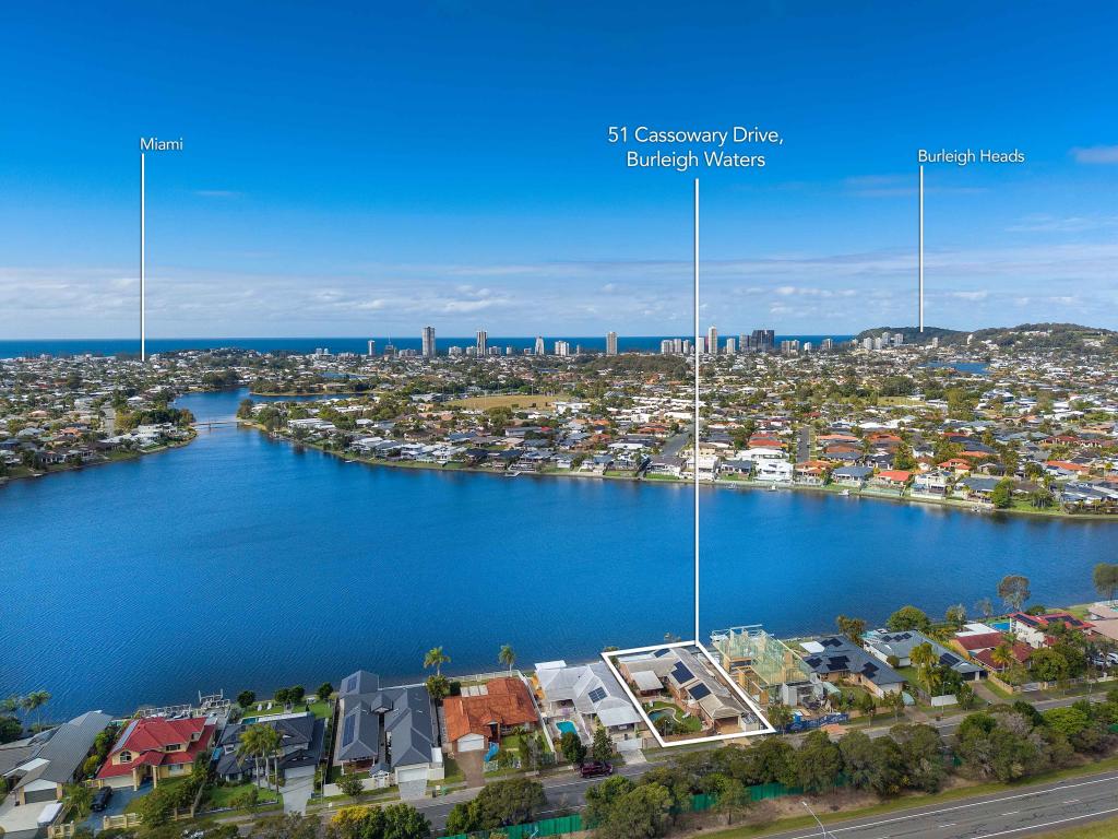 51 Cassowary Dr, Burleigh Waters, QLD 4220