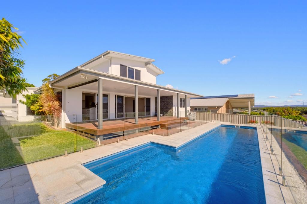 17 Isabella Pde, Forster, NSW 2428