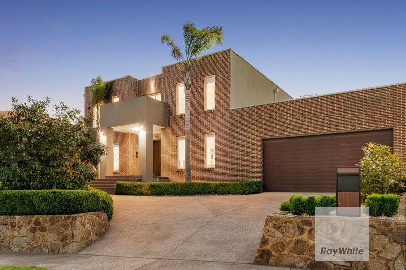 24 Clare Bvd, Greenvale, VIC 3059