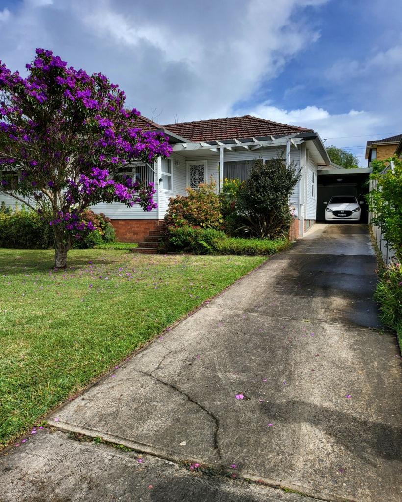 11 MOANI AVE, GYMEA, NSW 2227