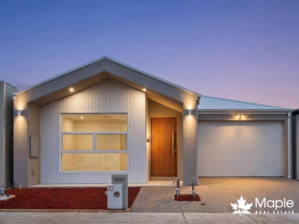 12 Darter St, Mickleham, VIC 3064