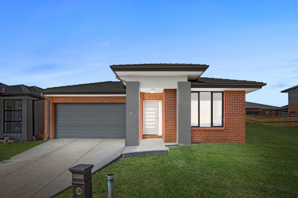 35 NOKOTA CCT, BONNIE BROOK, VIC 3335