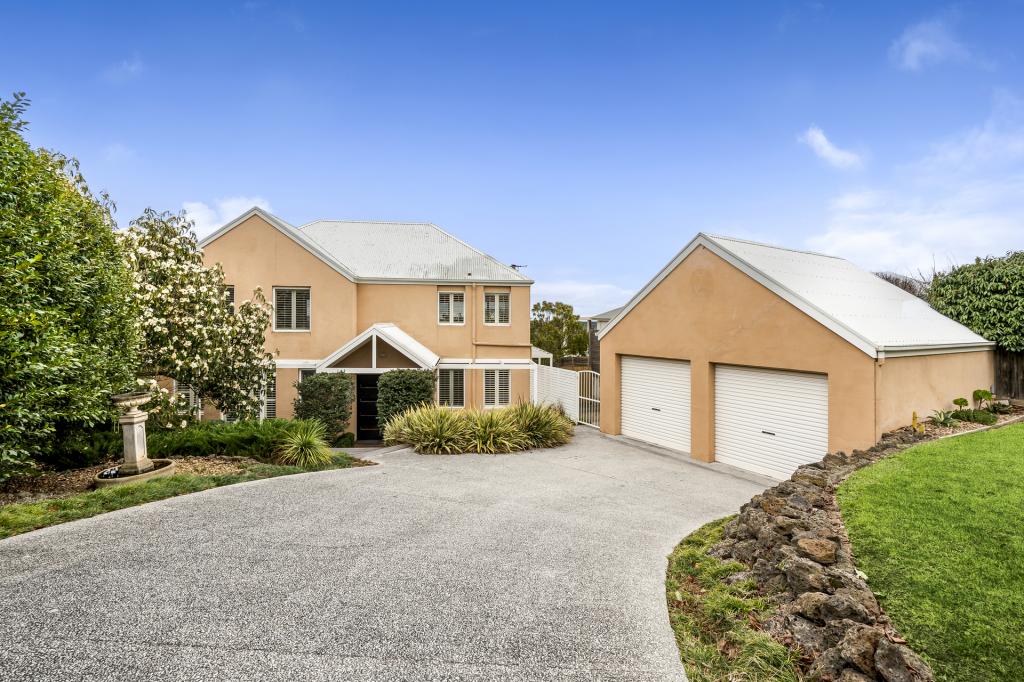 96 Grosvenor Dr, Wandana Heights, VIC 3216