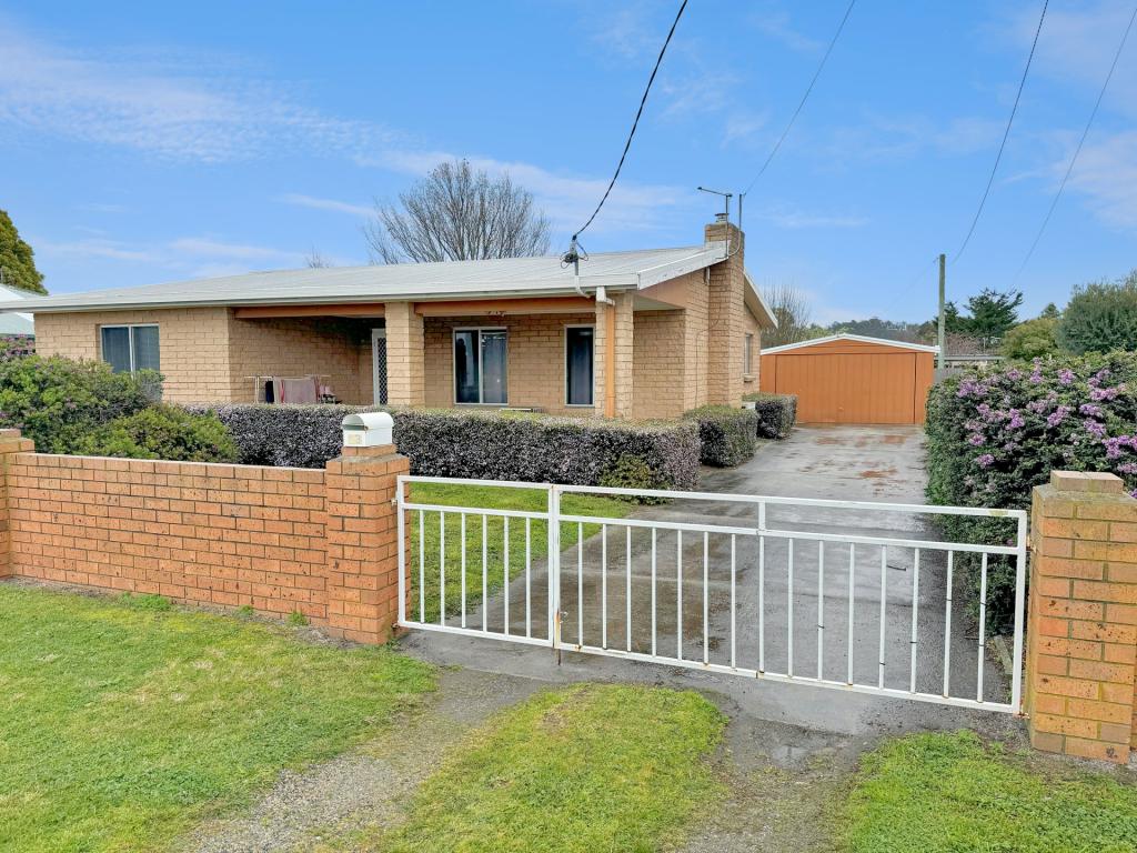 23 Annie St, St Helens, TAS 7216