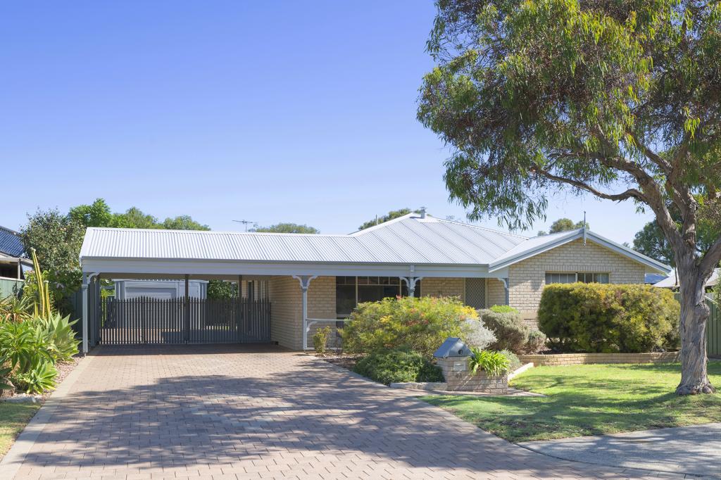 81 Clydebank Ave, West Busselton, WA 6280