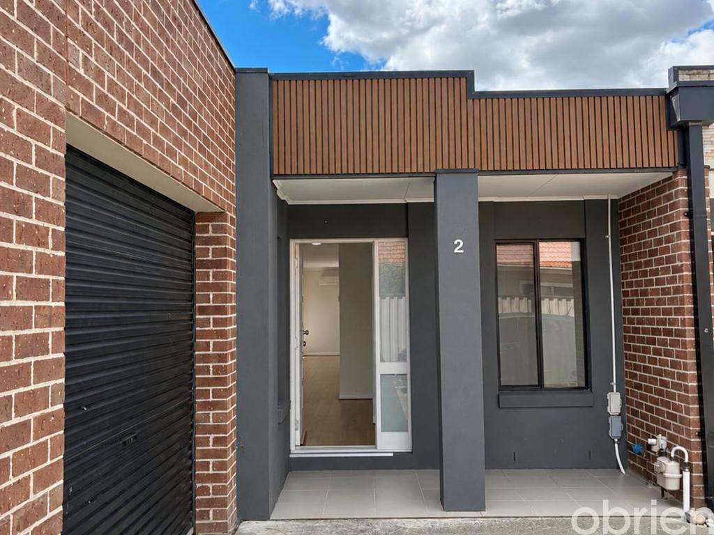 2/114 Biggs St, St Albans, VIC 3021