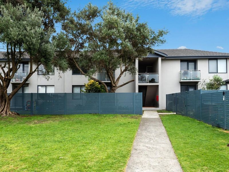 12/12 Warrigal Rd, Parkdale, VIC 3195