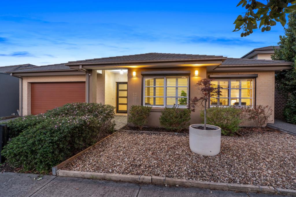 22 Clopton Rise, Craigieburn, VIC 3064