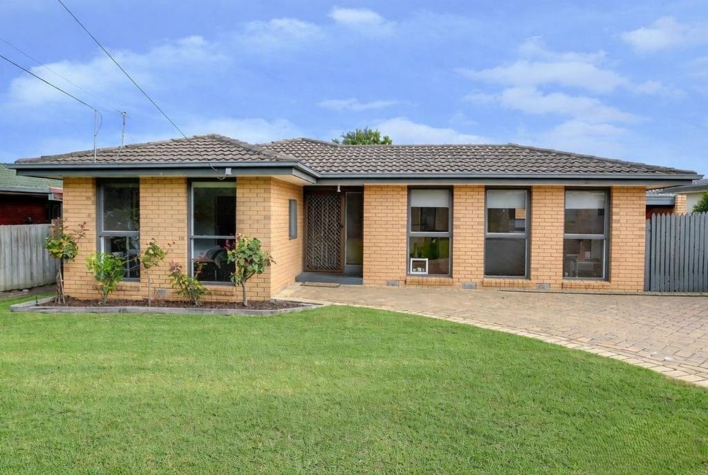 64 Lindrum Rd, Frankston, VIC 3199