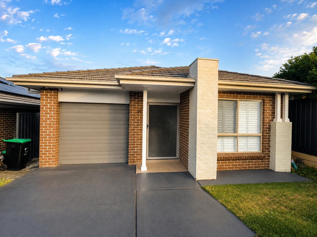 22 Ritchie St, Riverstone, NSW 2765