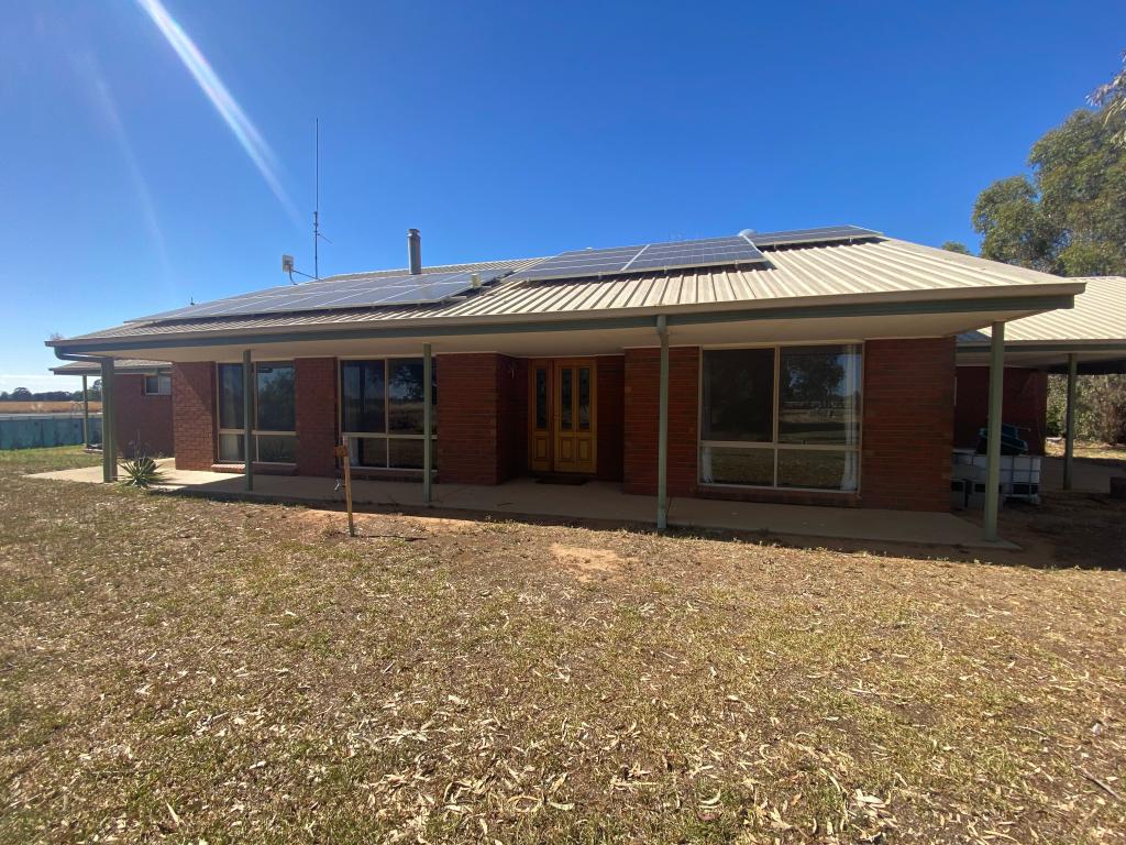 406 Larissa Rd, Naring, VIC 3636