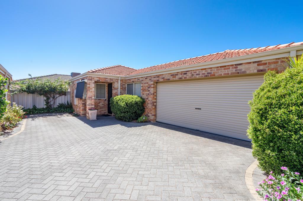 9/7 LESTER DR, THORNLIE, WA 6108