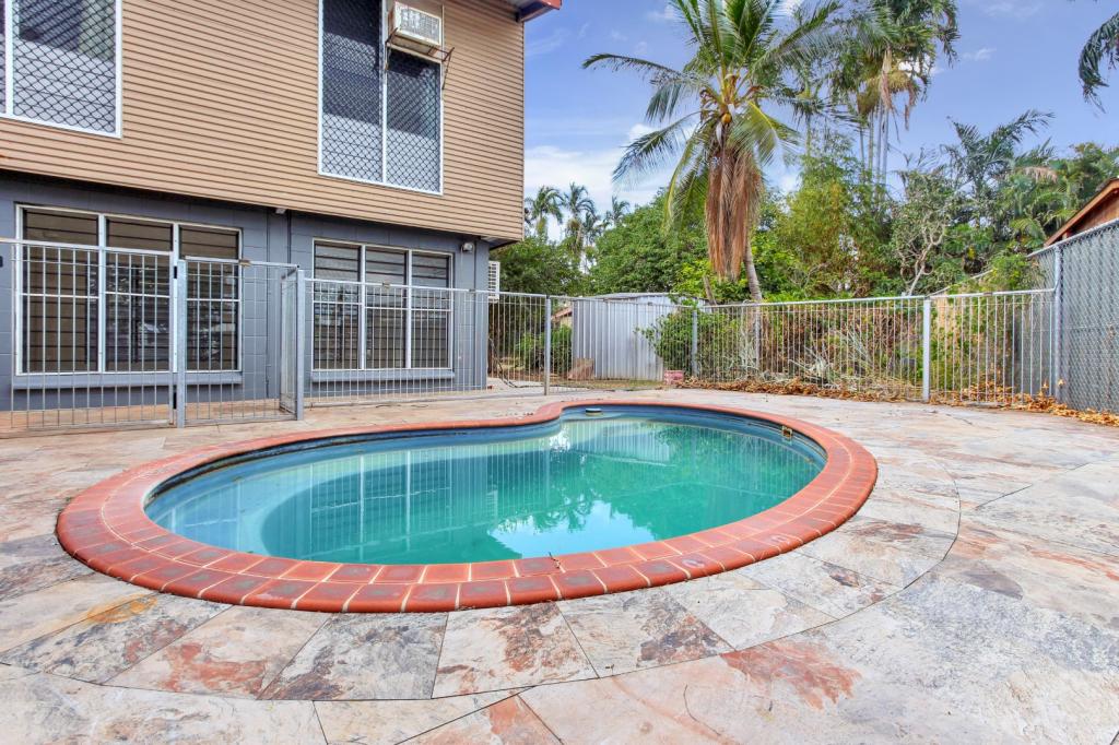 11 Boucaut Cres, Malak, NT 0812