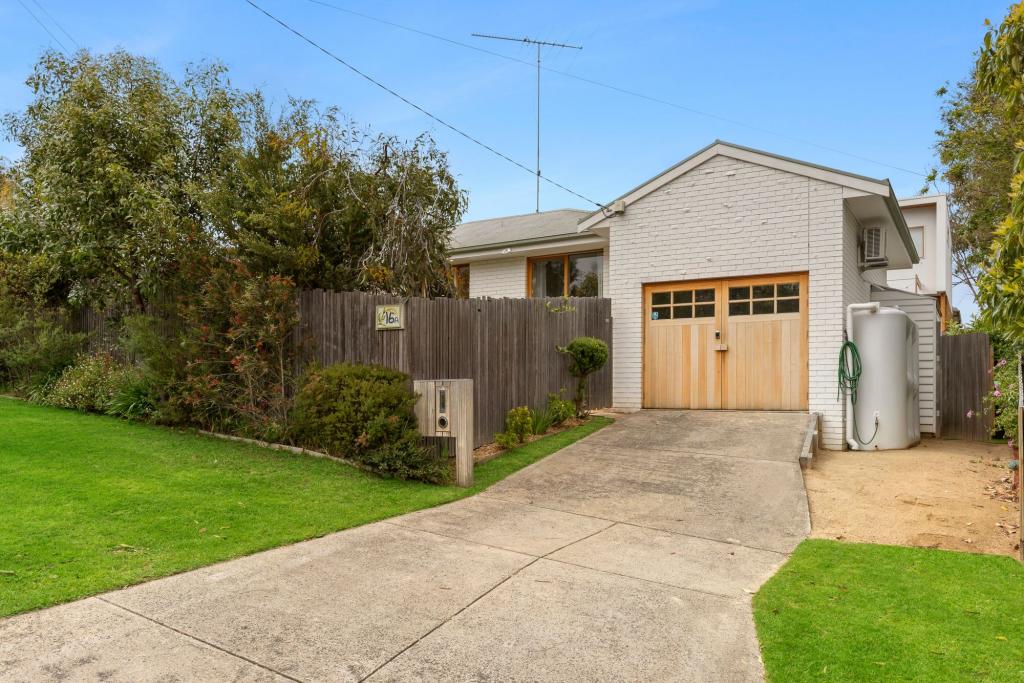 16a Sandpiper Ct, Ocean Grove, VIC 3226