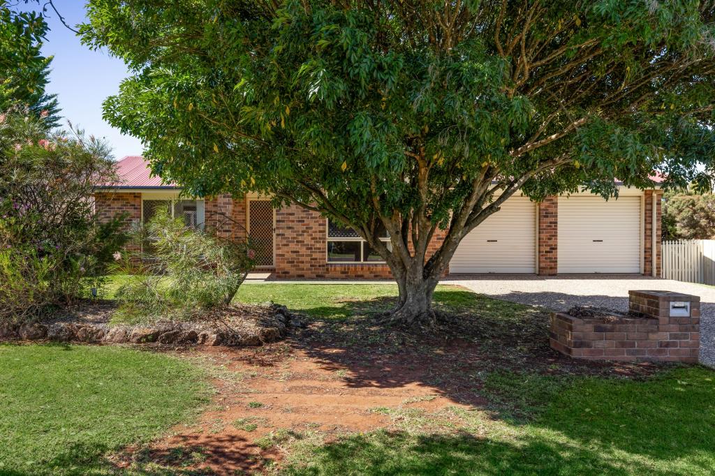 26 Navajo St, Wilsonton, QLD 4350