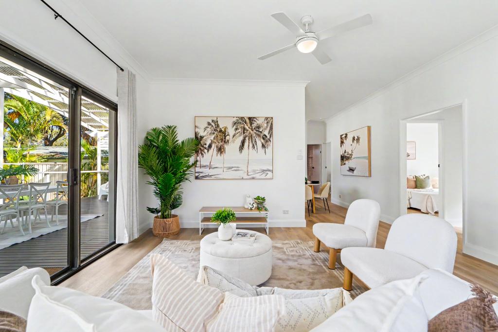 35 Sierra Ave, Bateau Bay, NSW 2261