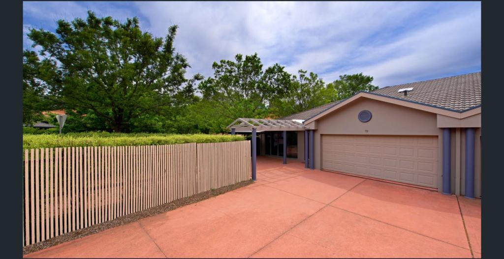 72/50 Ellenborough St, Lyneham, ACT 2602