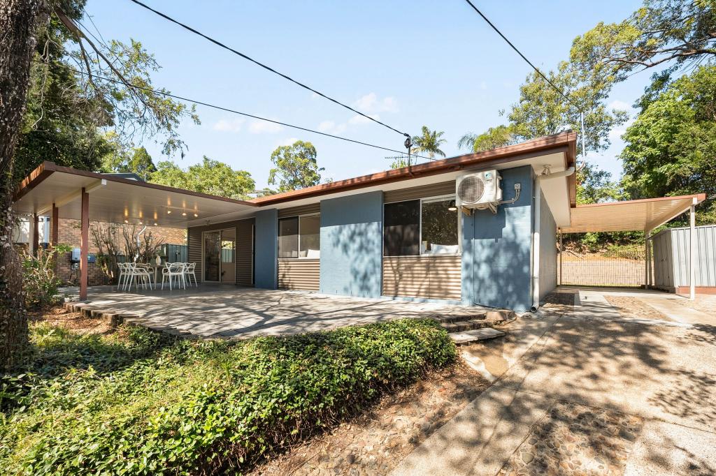 9 Tucker St, Chapel Hill, QLD 4069