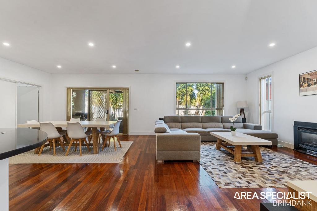 19 Chesterfield Rd, Cairnlea, VIC 3023