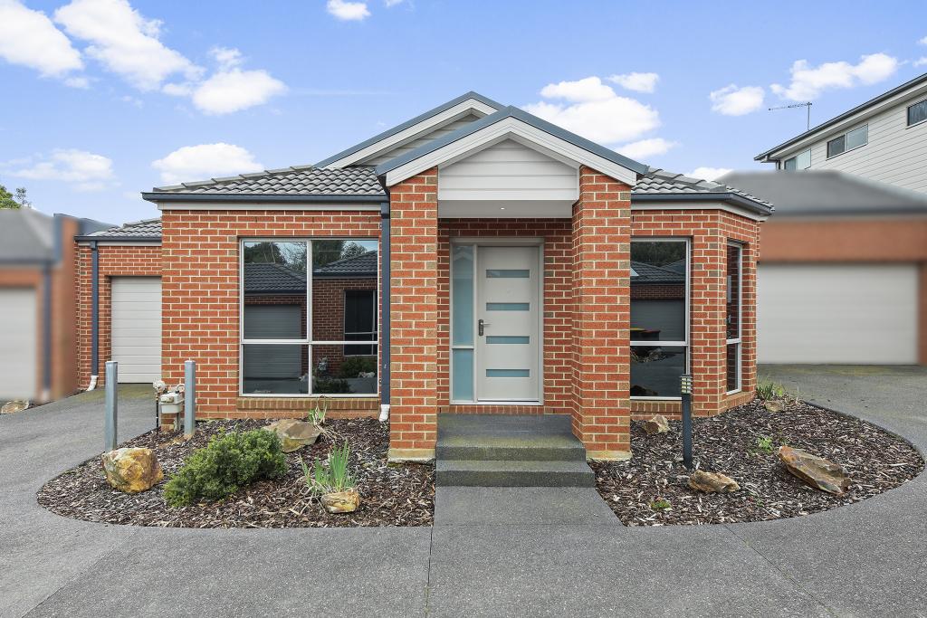 4/4 Hearn St, Drouin, VIC 3818