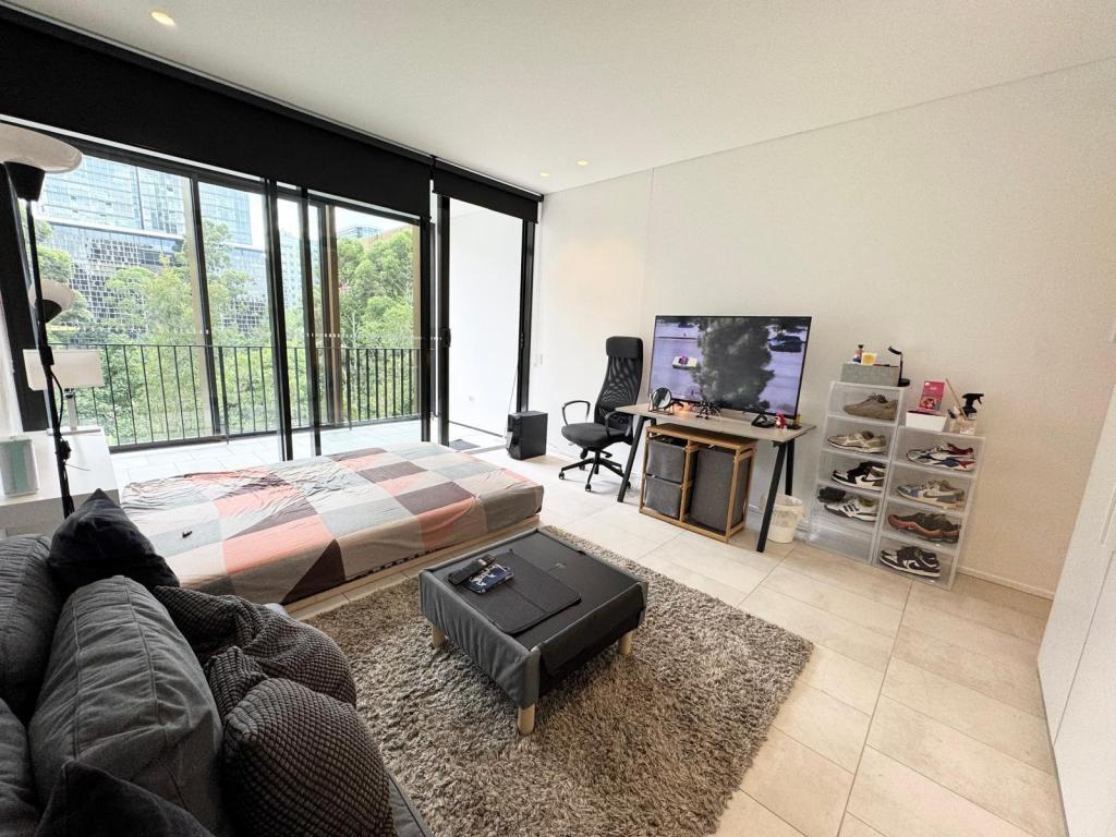 402.1/8 CENTRAL PARK, CHIPPENDALE, NSW 2008