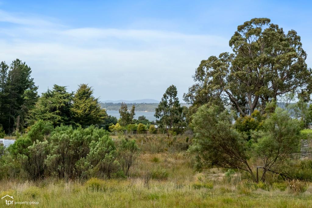 15 Macnaghten Rd, Dover, TAS 7117