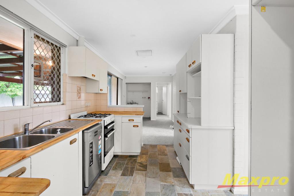 22 Woodmore Rd, Langford, WA 6147