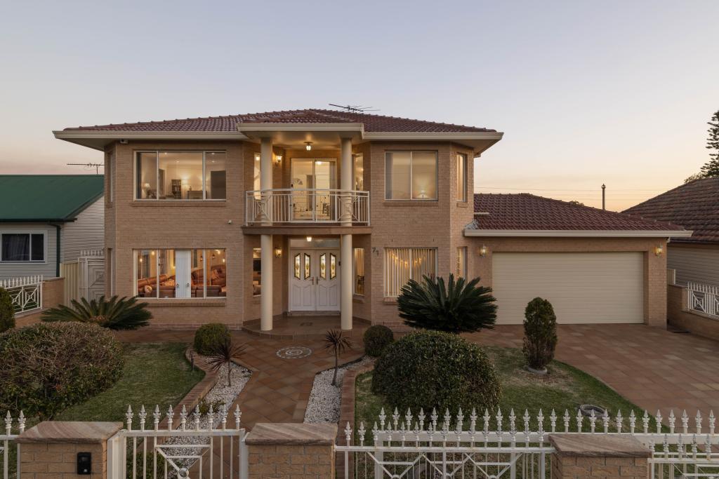 71 WHITAKER ST, YENNORA, NSW 2161