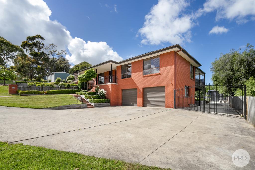 3 Casey Cl, Black Hill, VIC 3350
