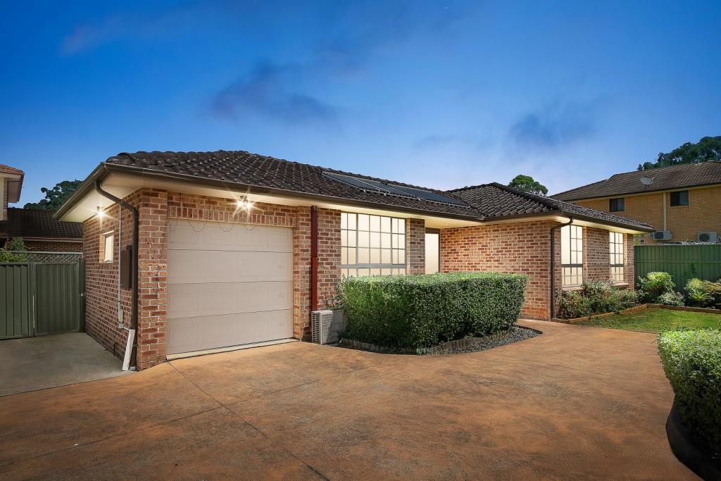 25e Douglas Rd, Quakers Hill, NSW 2763