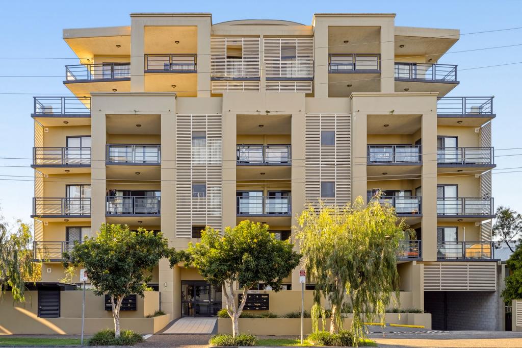 11/11 Grosvenor Rd, Indooroopilly, QLD 4068