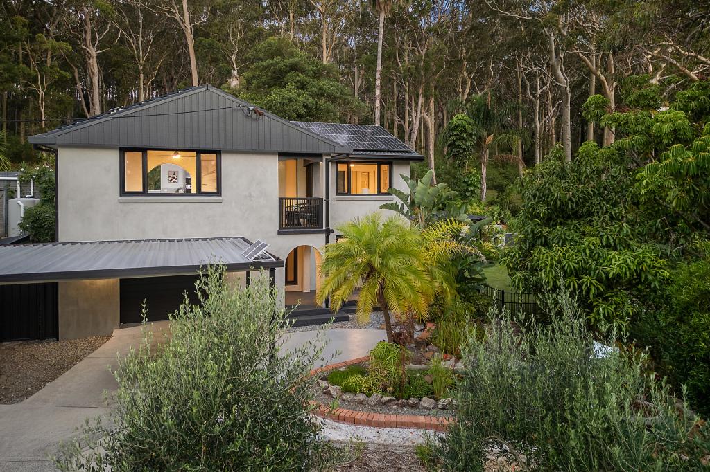 6 Kipling Dr, Bateau Bay, NSW 2261