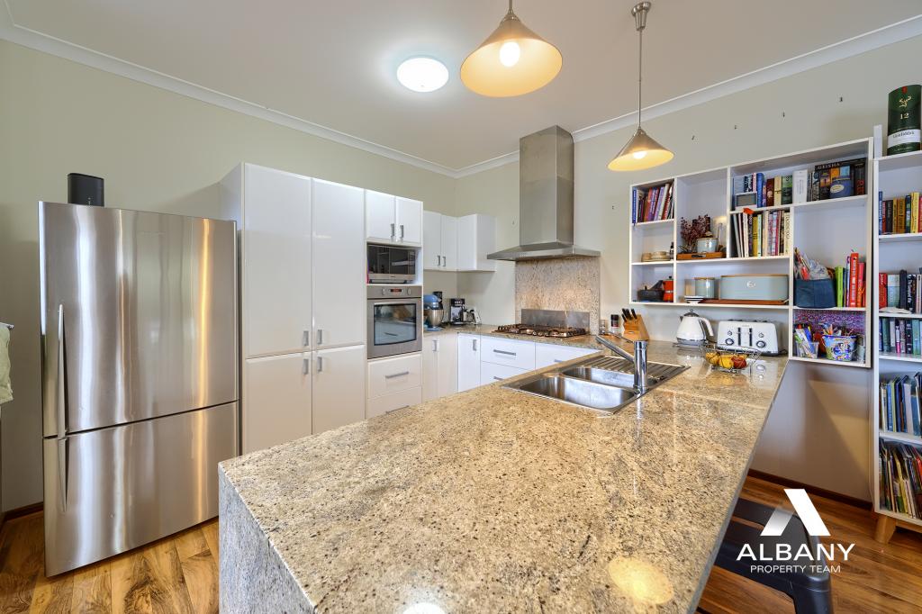 345 Serpentine Rd, Mount Melville, WA 6330