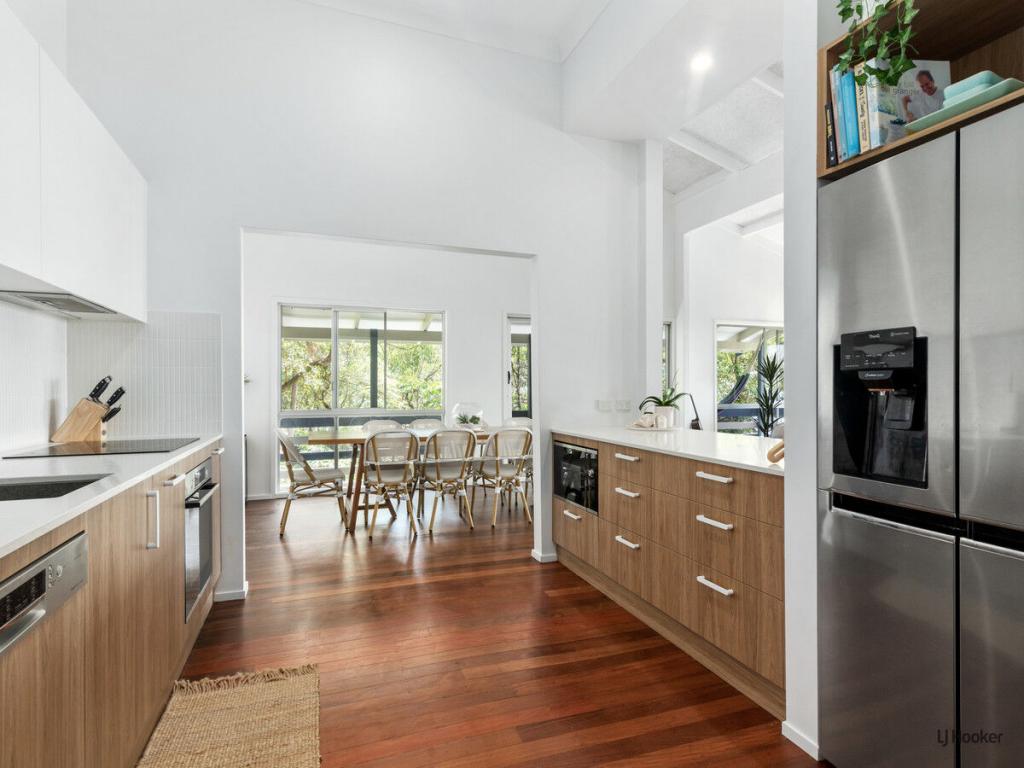 64 Woodgee St, Currumbin, QLD 4223