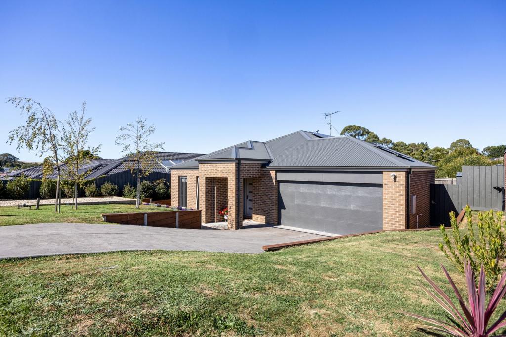 19 Riflebutts Rd, Korumburra, VIC 3950