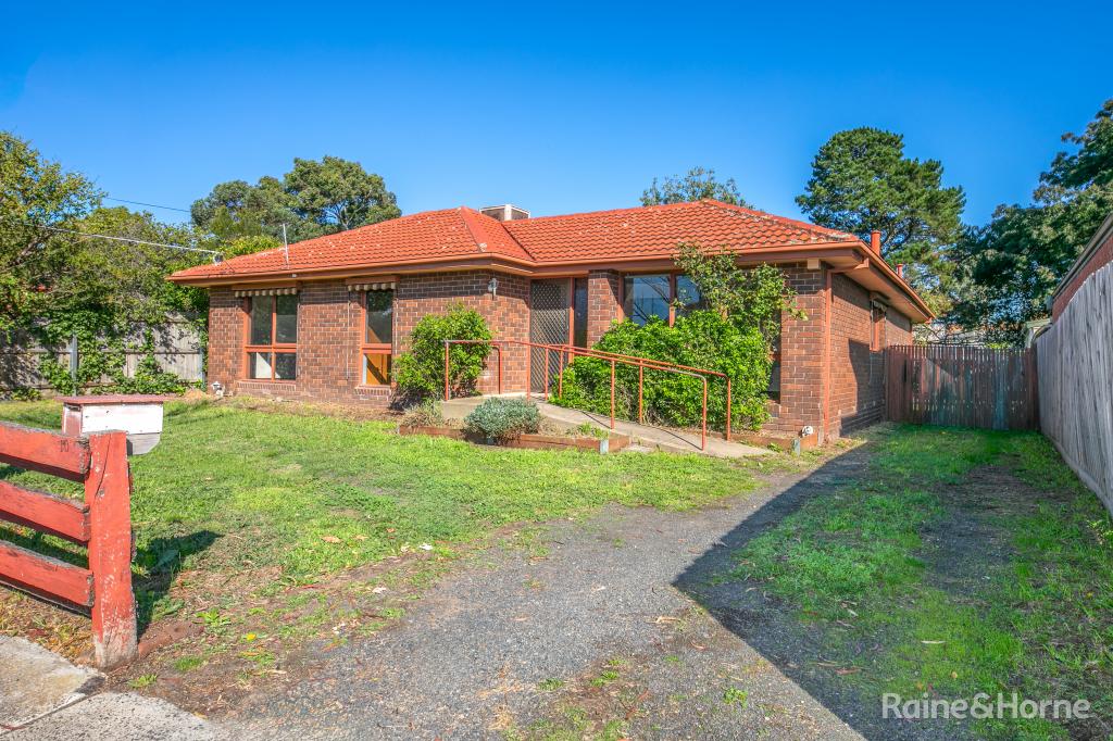 10 Simpson Ave, Sunbury, VIC 3429