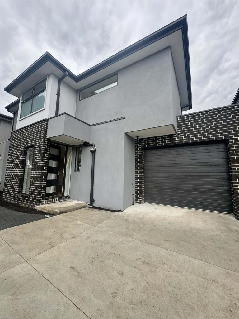 2/931 HEATHERTON RD, SPRINGVALE, VIC 3171