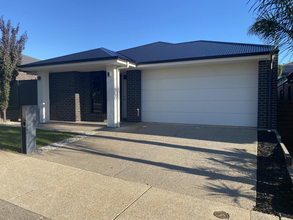 24 Lewis Dr, Blakeview, SA 5114