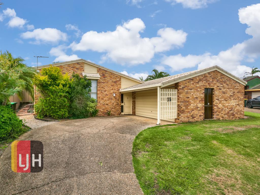 15 Falk St, Stafford Heights, QLD 4053