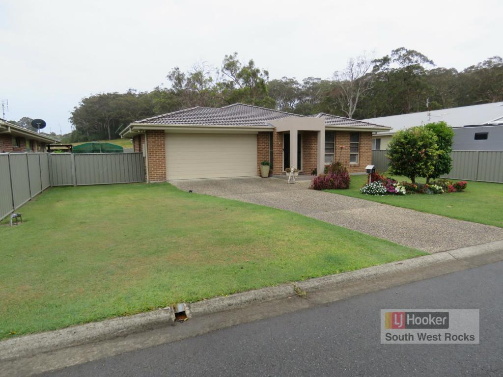 3 TALLOWWOOD PL, SOUTH WEST ROCKS, NSW 2431