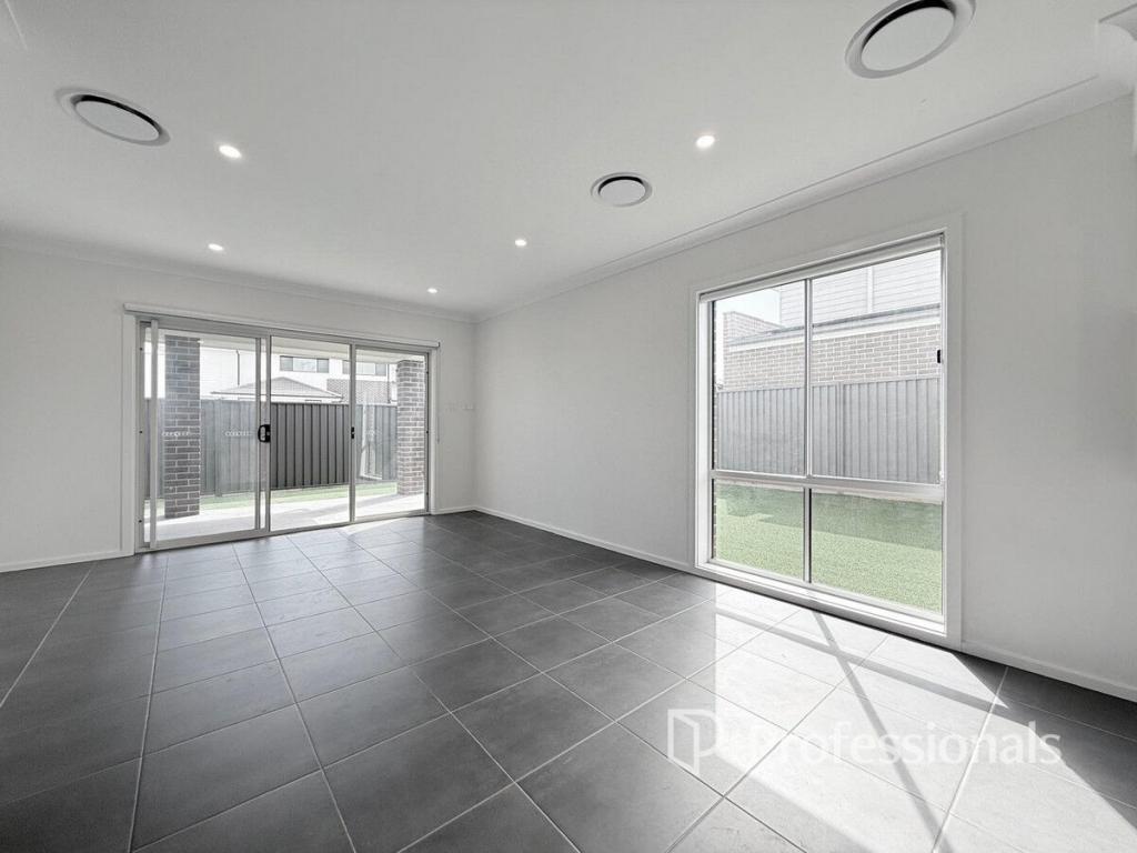 48 Shuttle Pde, Schofields, NSW 2762