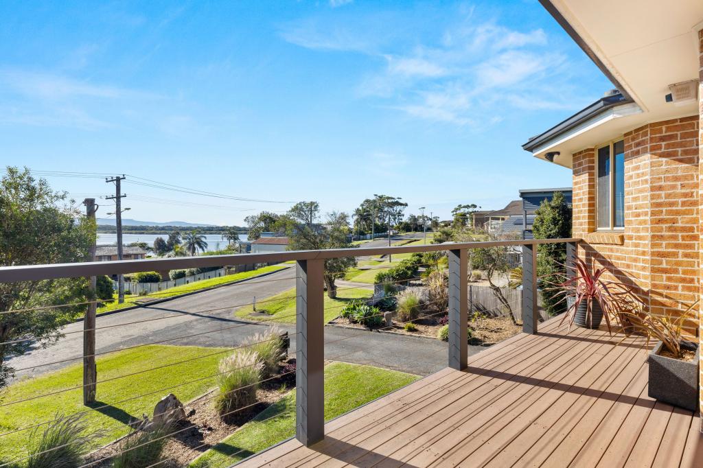 42 Orama Cres, Orient Point, NSW 2540